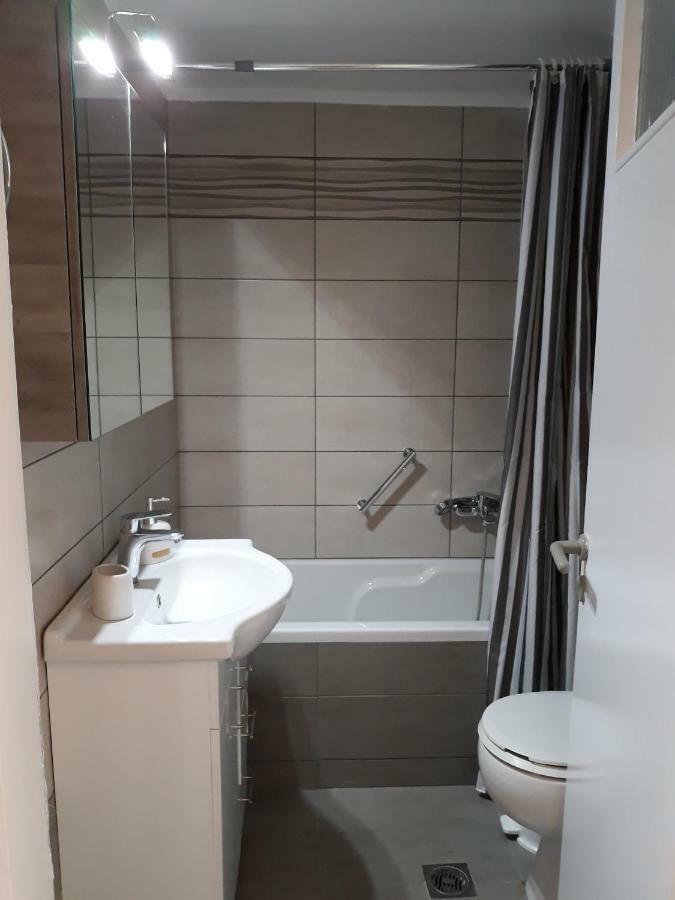 Argostoli Central Square Apartment No5 1St Floor Luaran gambar